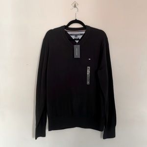 NWT • Tommy Hilfiger • Mens Black V Neck Sweater • L